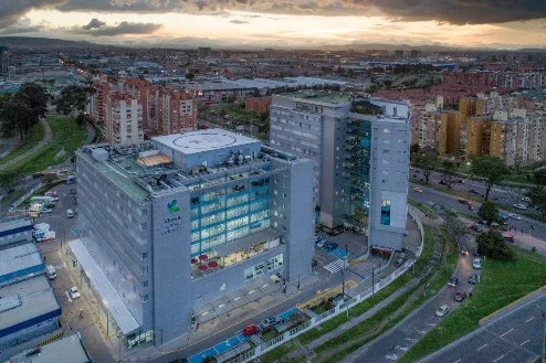 fachada clinica colombia